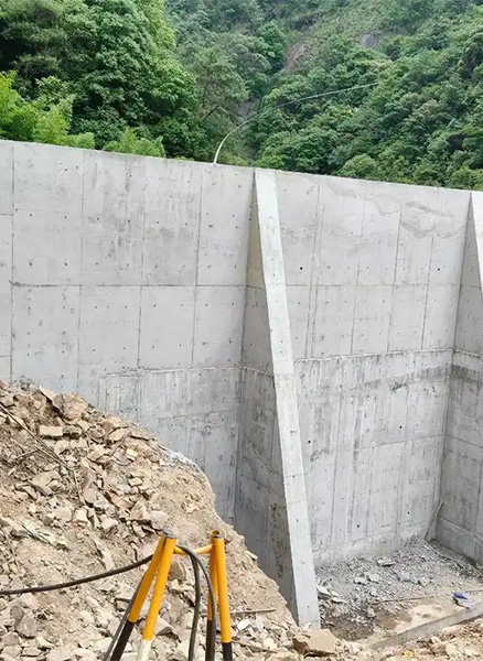 蚌埠固镇县重力式挡土墙